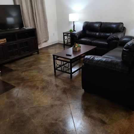 Chateau 13 Hammond Bagian luar foto